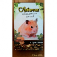 Любимчик Зерносмесь для хомяков с орехами 400гр